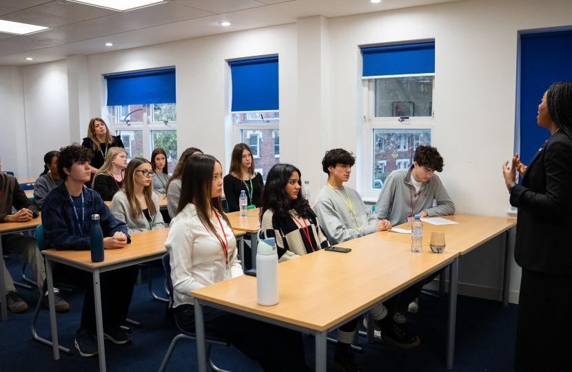 Conservatives win first step in protecting kids online